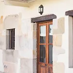 Hotel Konbenio 2*
