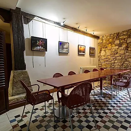 Konbenio Hotell 2*